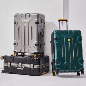 DURHAM Durable Swivel 28" Suitcase With Password Lock Box